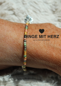 Dinge mit Herz Armband oliv-gold-grün mini pastell matt