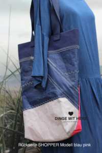 DINGE MIT HERZ Shopper blau pink aus gesegeltem Segel