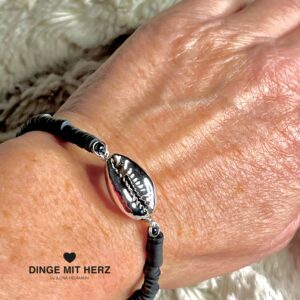 Armband Vinyl schwarz Muschel silber